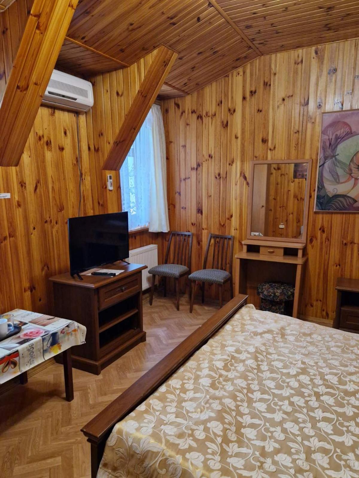 Nautilus Hotel Burlach'ya Balka Ngoại thất bức ảnh