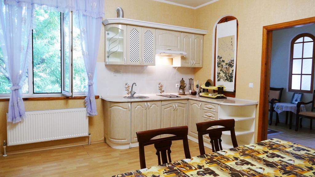 Nautilus Hotel Burlach'ya Balka Ngoại thất bức ảnh